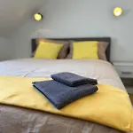 Apartman Modern And Vibrant