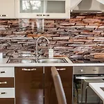 Modern And Vibrant Apartment