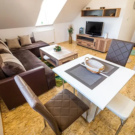 Apartmán Modern And Vibrant *